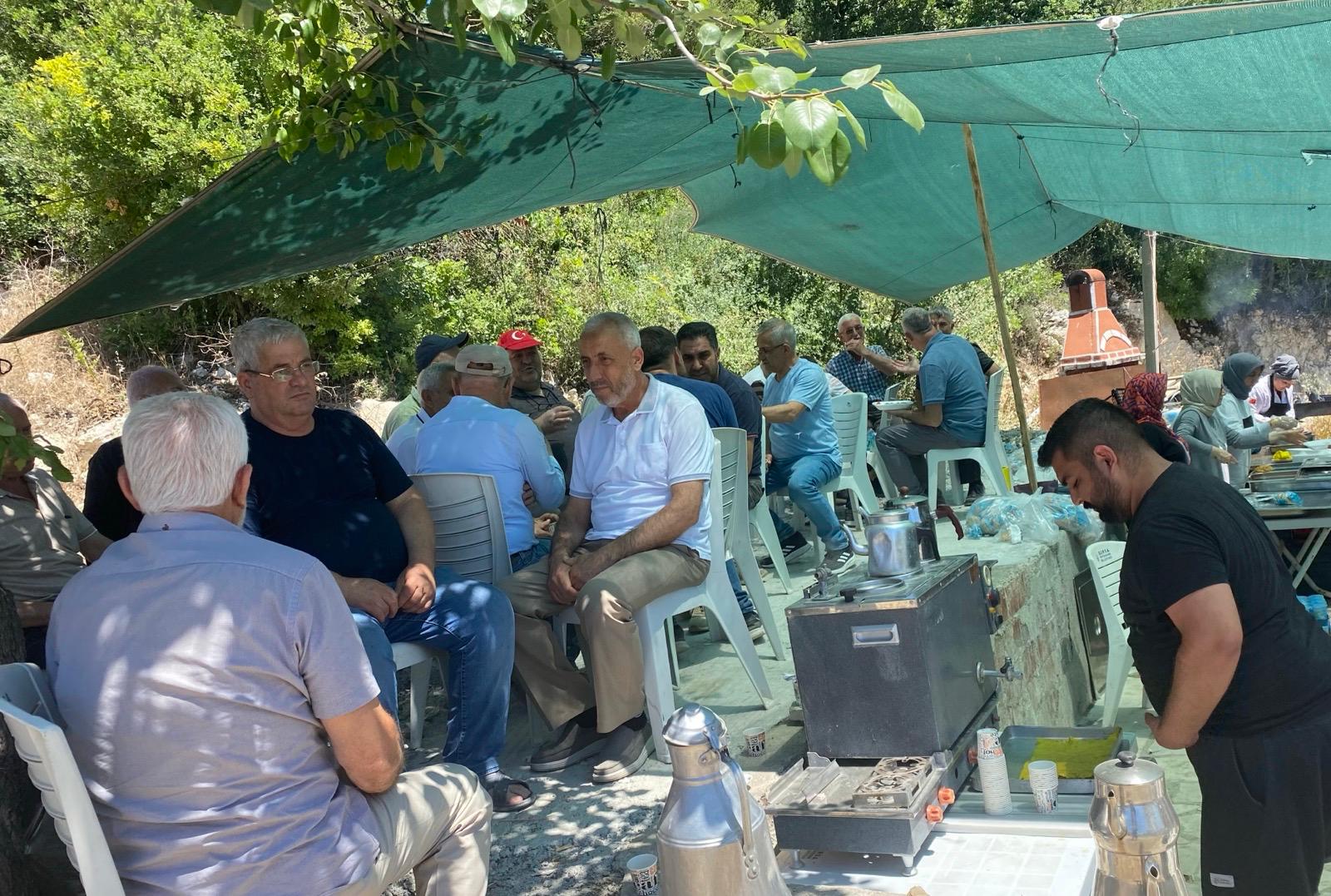Sohbet ve dayanışma